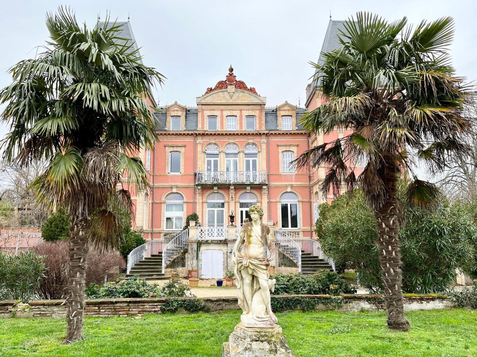 Belberaud L'Antre Vue - Jacuzzi Au Chateau מראה חיצוני תמונה